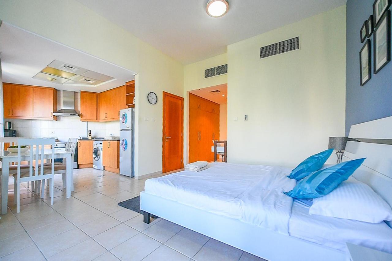 Luxury Escapes - Studio Near Ibn Battuta Mall & Metro - Mog 193 Discovery Gardens Dubái Exterior foto